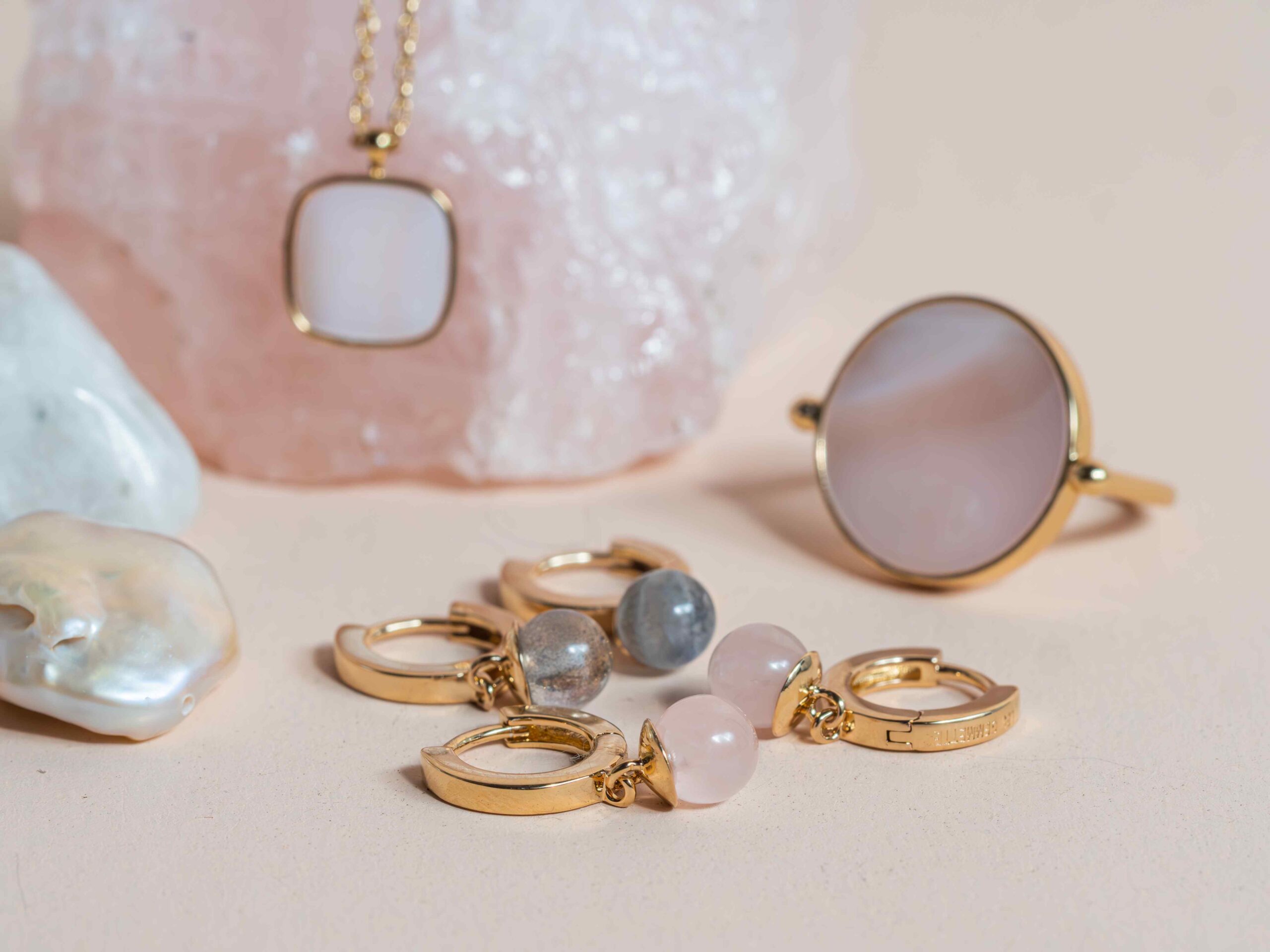 Pourquoi porter des bijoux en pierre naturelle ?